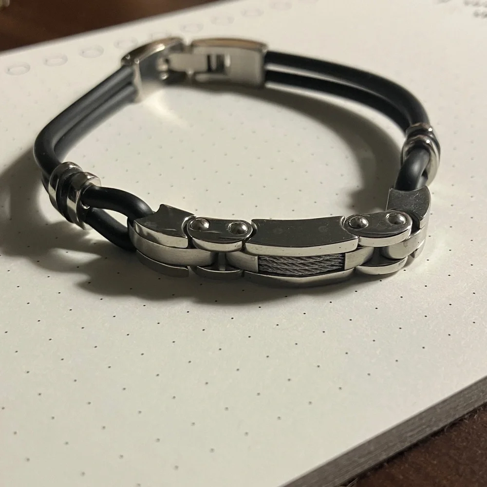 Sentido Gioielli Men's Italian Steel & Rubber Cable Bracelet